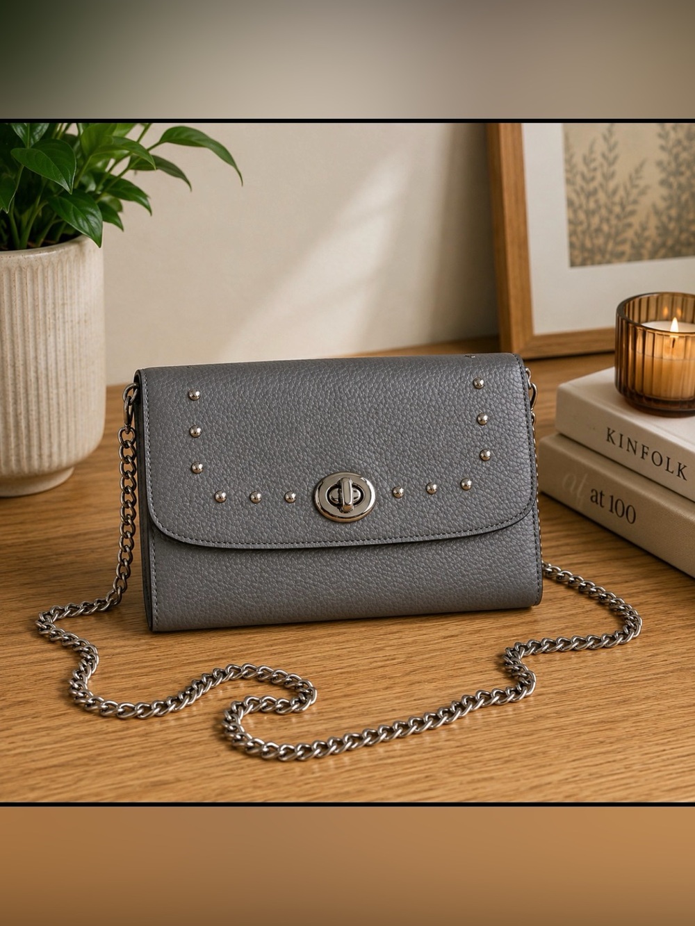COACH BOWERY - grey studded Coach clutch with silver hardware - Picture 3 of 8